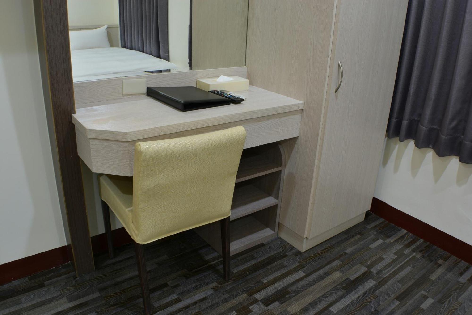 微旅時尚旅店 Hotel Douliu Exterior photo
