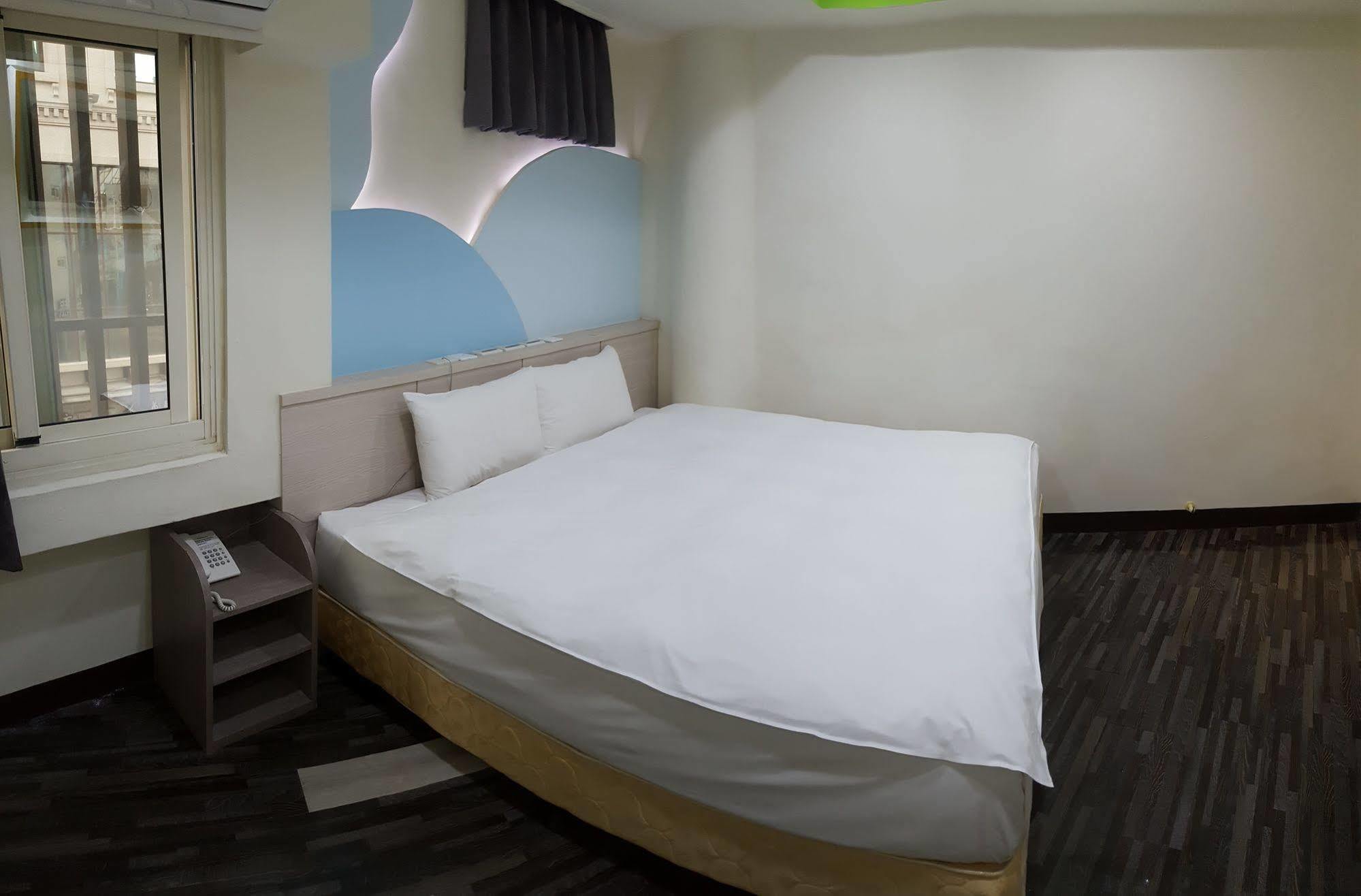 微旅時尚旅店 Hotel Douliu Exterior photo